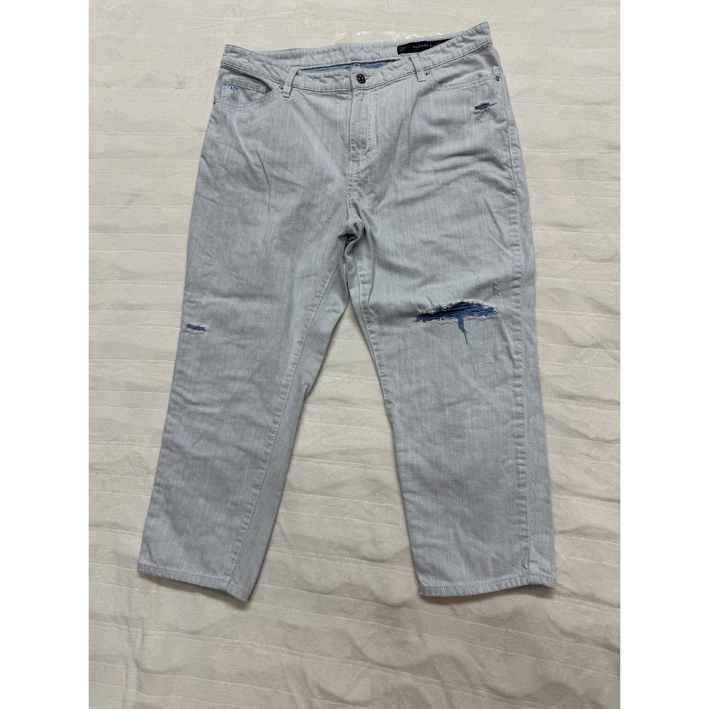 Armani Exchange Light Wash Distressed Boyfriend‎ Cropped Jeans Womens Size 32